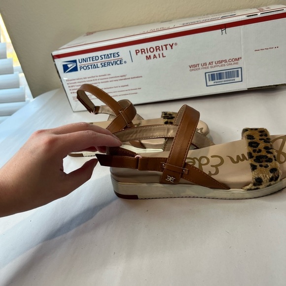 Sam Edelman leopard sandals size 5 - Picture 2 of 4